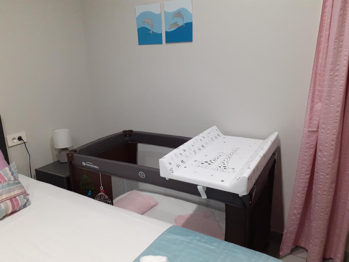 Dennis Stylish Apartment Като Дарацо Екстериор снимка