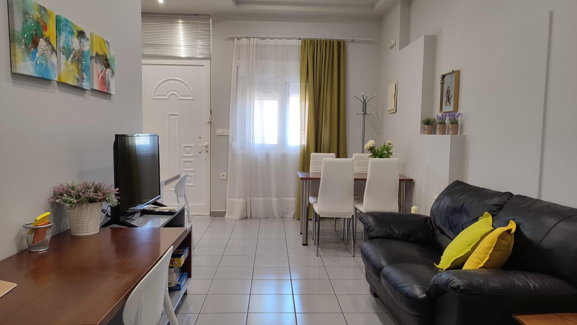 Dennis Stylish Apartment Като Дарацо Екстериор снимка