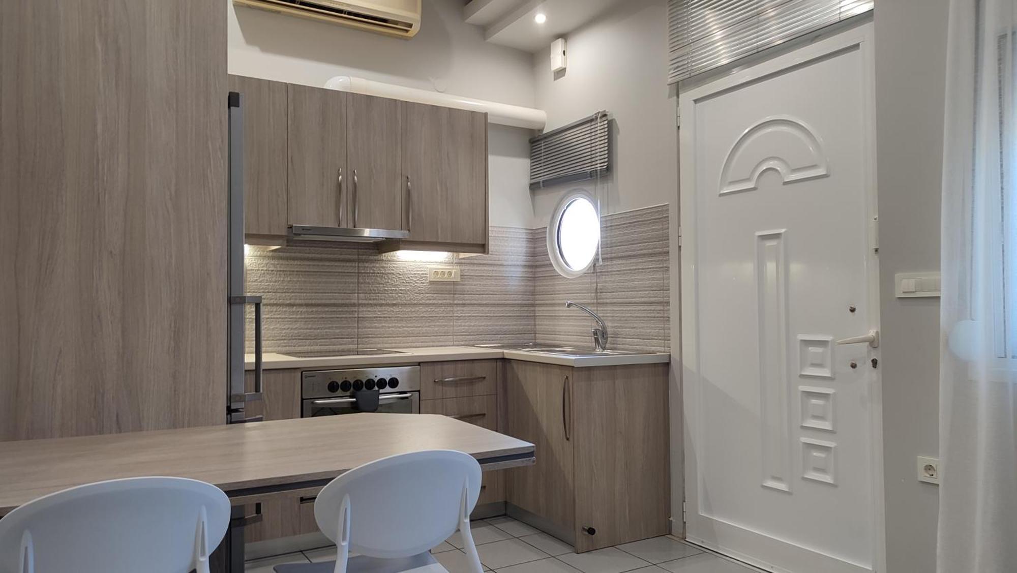 Dennis Stylish Apartment Като Дарацо Екстериор снимка