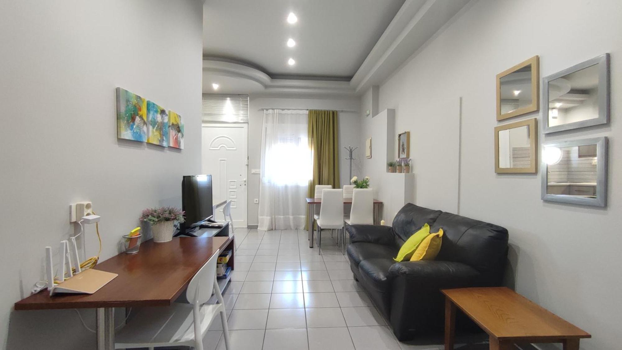 Dennis Stylish Apartment Като Дарацо Екстериор снимка